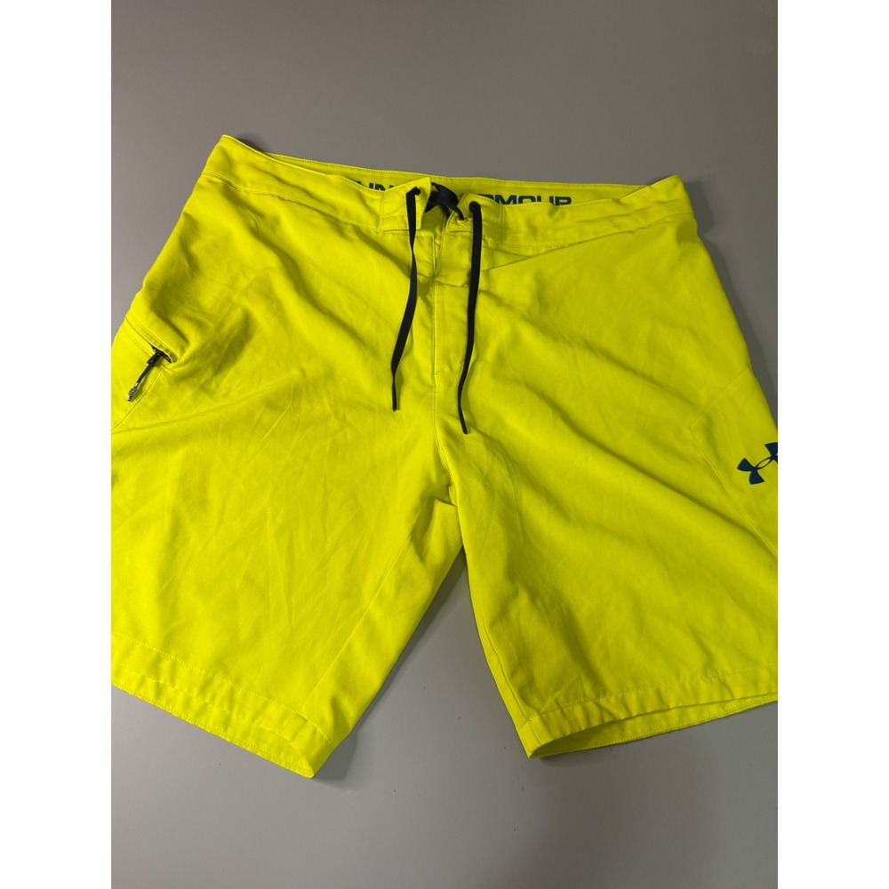 Under Armour Mens Neon Yellow Board Shorts Swim Trunks Size 34 Zipper Pocket
